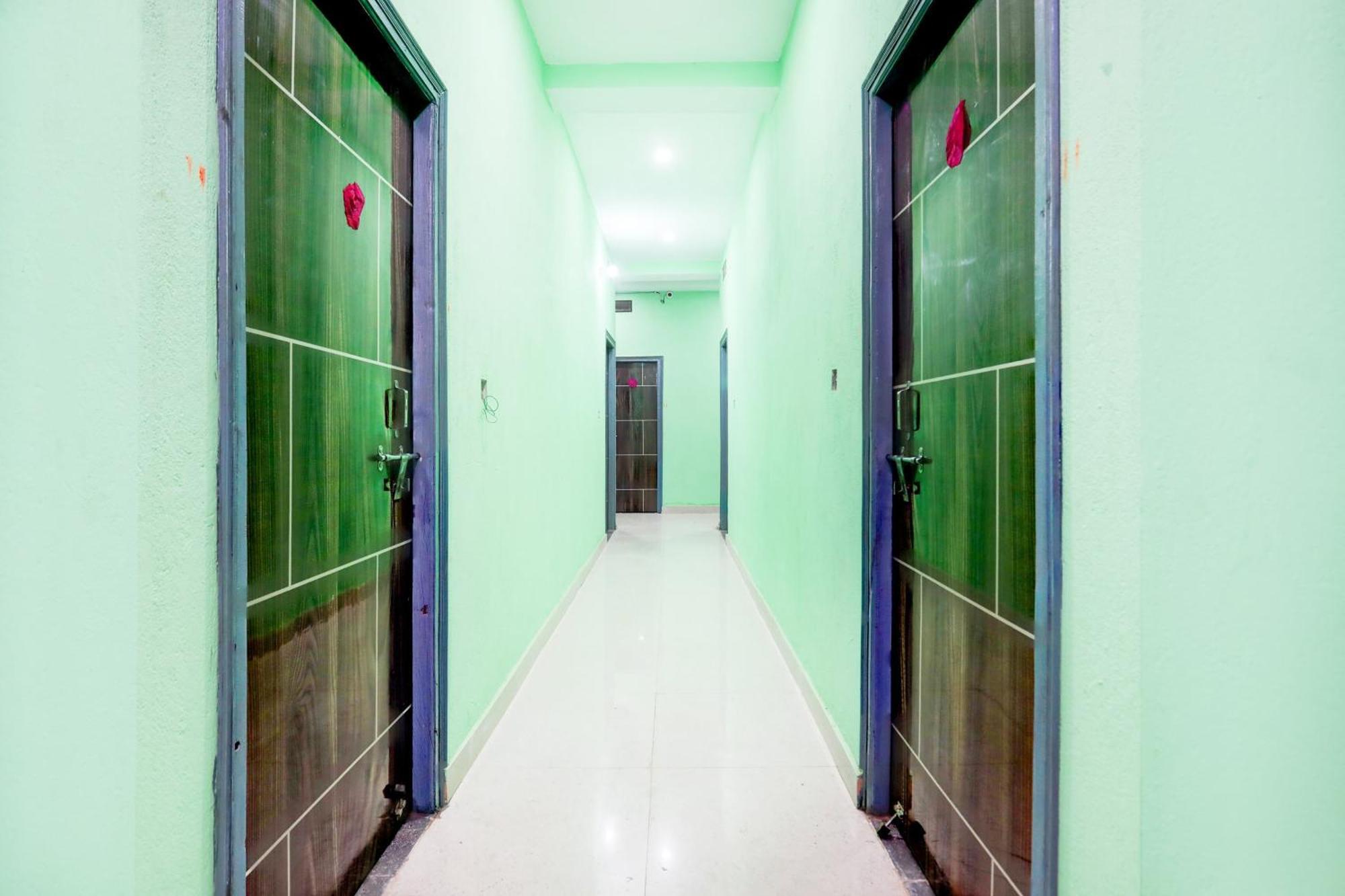 Hotel O Mochu Vatika Marriage Hall & Guest House Patna  Exteriör bild