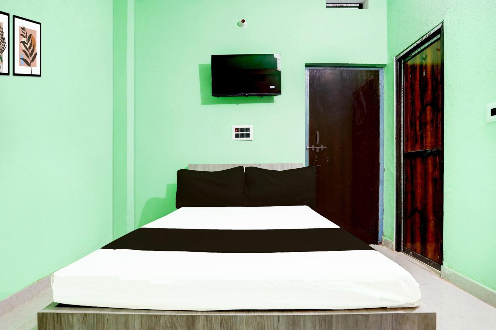 Hotel O Mochu Vatika Marriage Hall & Guest House Patna  Exteriör bild
