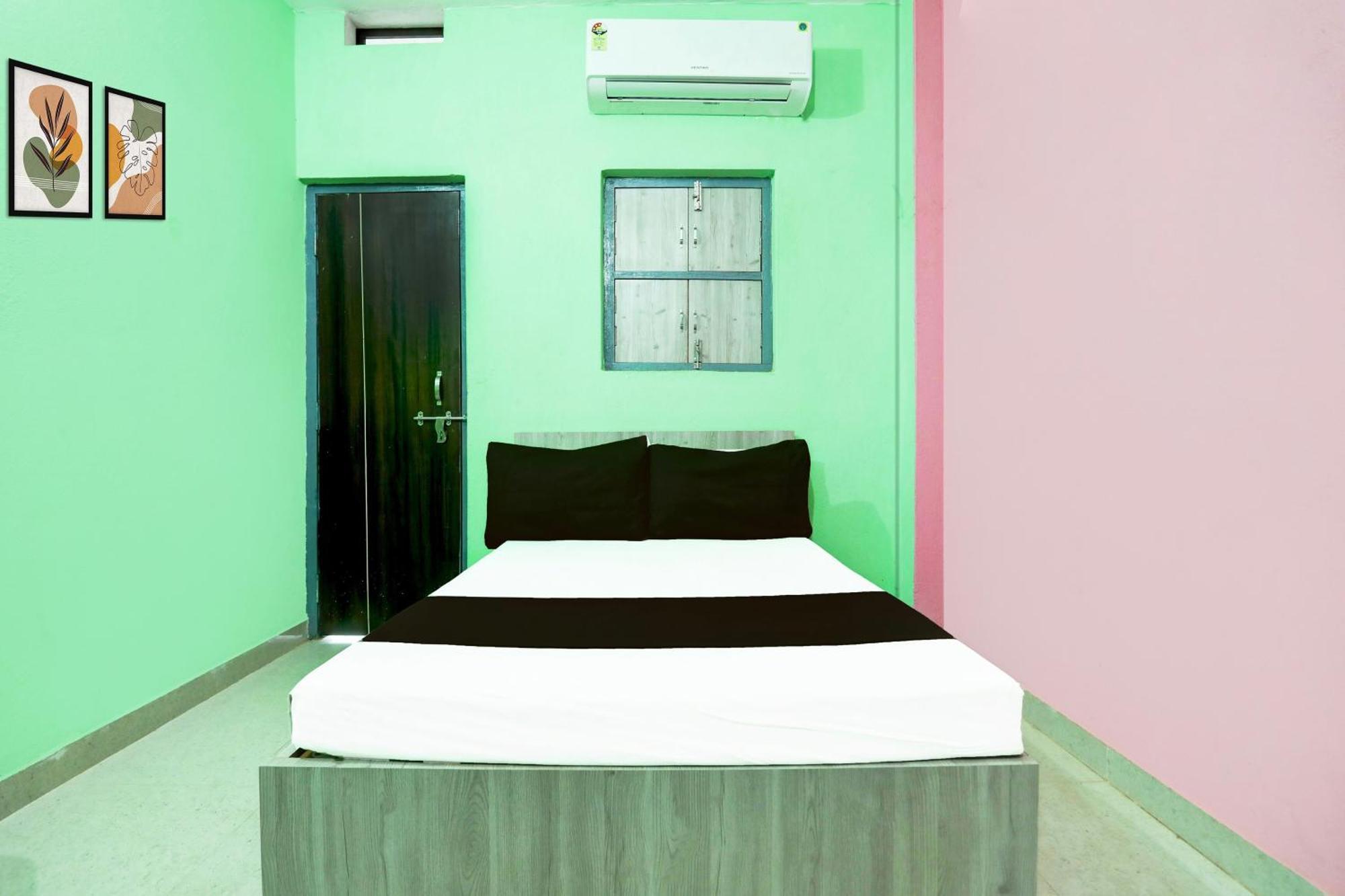 Hotel O Mochu Vatika Marriage Hall & Guest House Patna  Exteriör bild